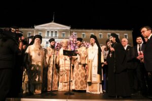 Αρχιεπίσκοπος: “Ό,τι ζήσαμε σήμερα μέσα στην εκκλησία μας δίνει κουράγιο, μας δίνει δύναμη”