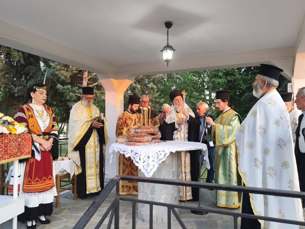 Εσπερινός του Αγίου Αθανασίου Αρχιεπισκόπου Αλεξανδρείας στην Ι. Μ. Θεσσαλιώτιδος