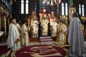 Τα Γρεβενά τίμησαν με λαμπρότητα τον πολιούχο τους Άγιο Αχίλλειο