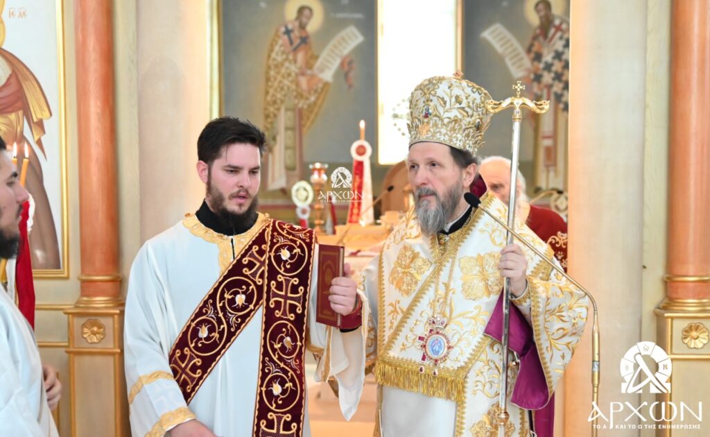 Χειροτονία διακόνου στην Παναγία Φανερωμένη Βουλιαγμένης