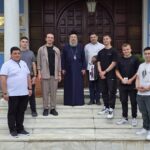 Απόφοιτοι της Αθωνιάδος στον Μητροπολίτη Ιερισσού