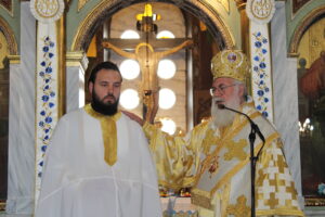 Χειροτονία Πρεσβυτέρου από τον Μητροπολίτη Ιλίου