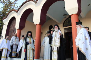 Ο εορτασμός του Αγίου Πνεύματος στην Μητρόπολη Ιλίου