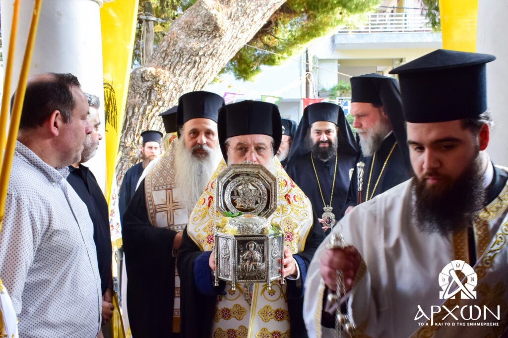Η Πανήγυρις των πρωτοκορυφαίων Αποστόλων Πέτρου και Παύλου στην Πεύκη Αττικής