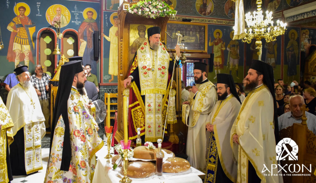 Πανηγυρικός Εσπερινός στον Καθεδρικό Ι. Ν. Αγίας Τριάδας Ηρακλείου Αττικής