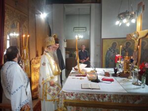 Ο Επίσκοπος Αλμωπίας στον Ι. Ναό Αναλήψεως στο Θεοδωράκι Εδέσσης