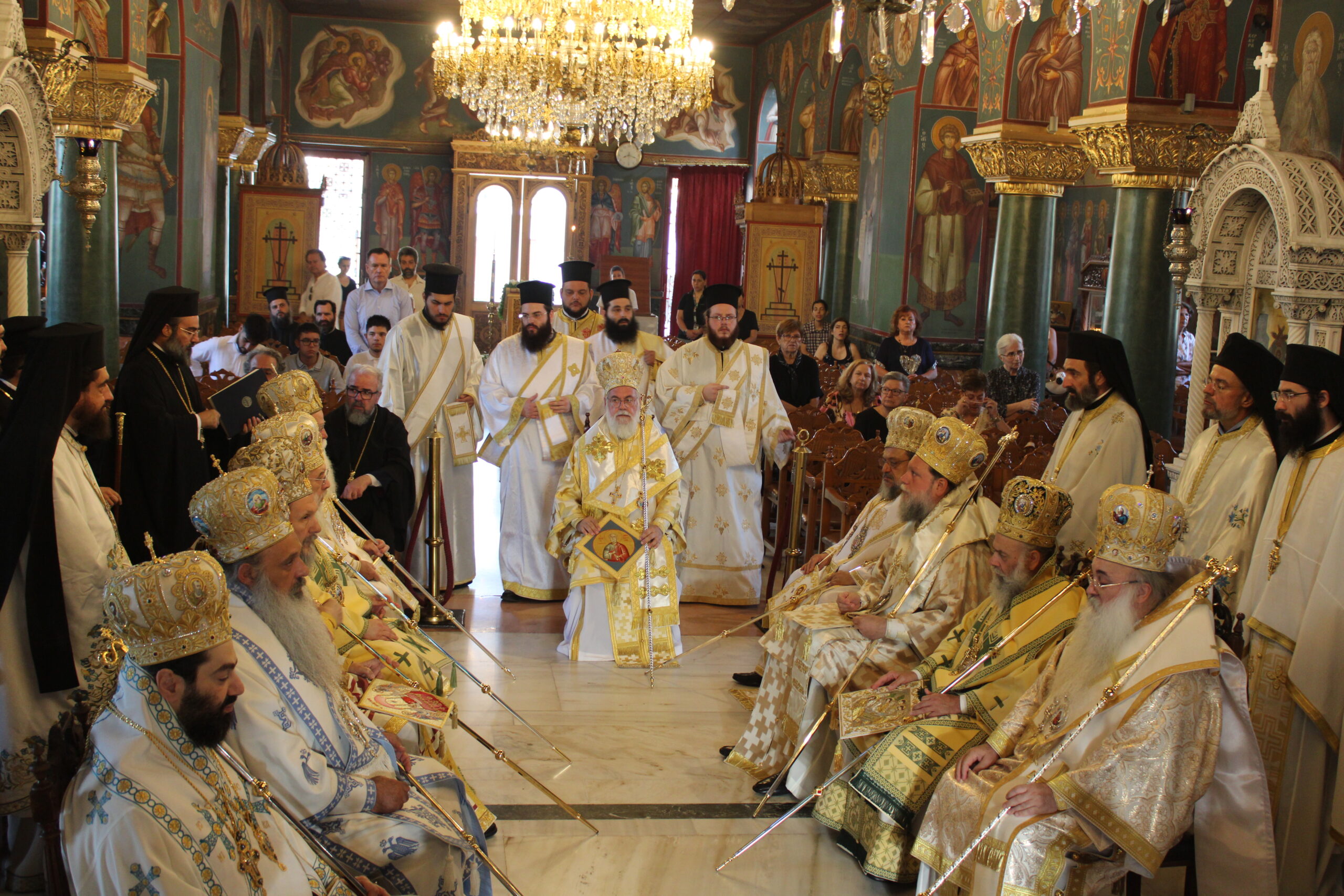 Λαμπρά τα ονομαστήρια του Μητροπολίτη Ιλίου Αθηναγόρα
