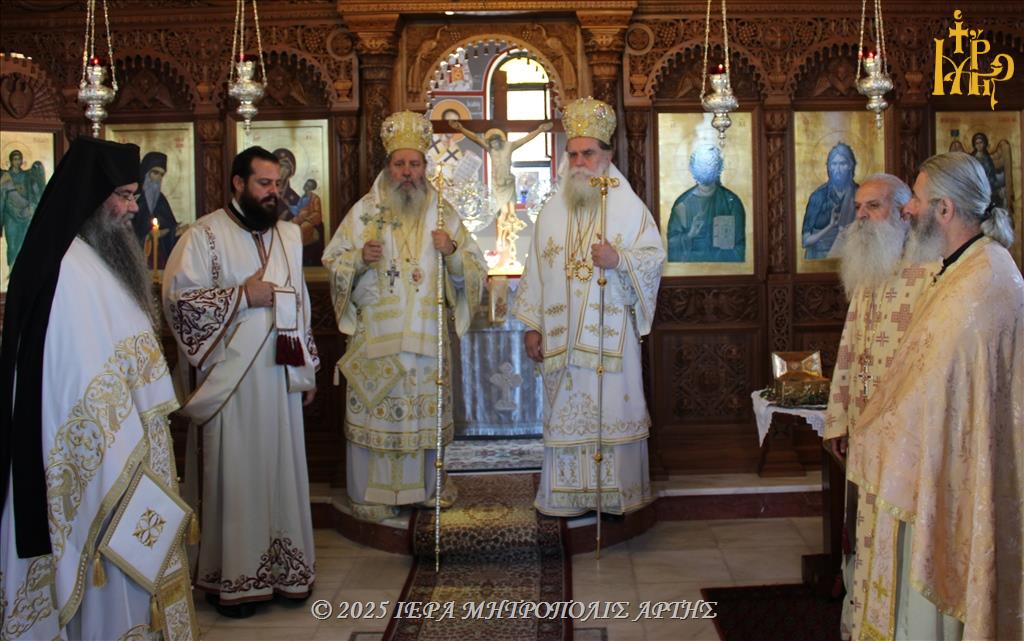 Πανηγύρισε το Παρεκκλήσιο του Αγίου Νικοδήμου του Αγιορείτου στη Μονή Ροβελίστης Άρτης