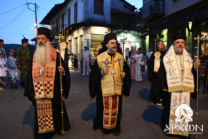 Πολυαρχιερατικός Εσπερινός για την Πολιούχο Δημητσάνας Αγία Κυριακή
