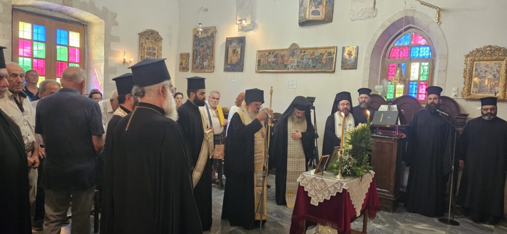 Επιμνημόσυνη Δέηση για τον μακαριστό Γέροντα Βασίλειο Γοντικάκη από τον Αρχιεπίσκοπο Κρήτης