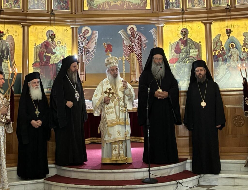Ενθρόνιση και Αρχιερατικό Συλλείτουργο στο Αργυρόκαστρο