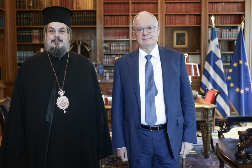 Ο Μητροπολίτης Σιγκαπούρης στον Πρόεδρο της Δημοκρατίας