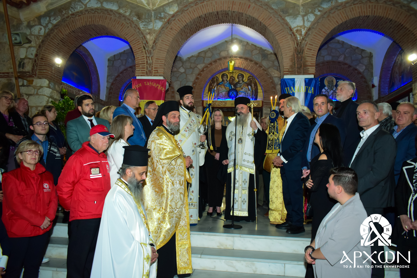 Πανηγυρικός Εσπερινός στον Ι. Ναό Παμμεγίστων Ταξιαρχών (Παλαιός) Περιστερίου