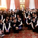 Χριστουγεννιάτικα Κάλαντα στον Αρχιεπίσκοπο Ιερώνυμο