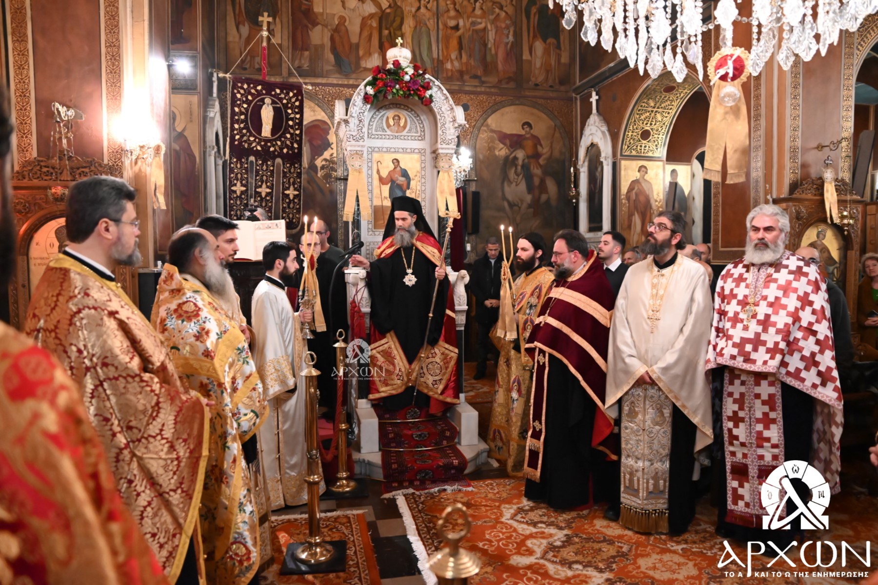 Πανηγυρικός Εσπερινός στον Άγιο Βασίλειο οδού Μετσόβου στην Αθήνα
