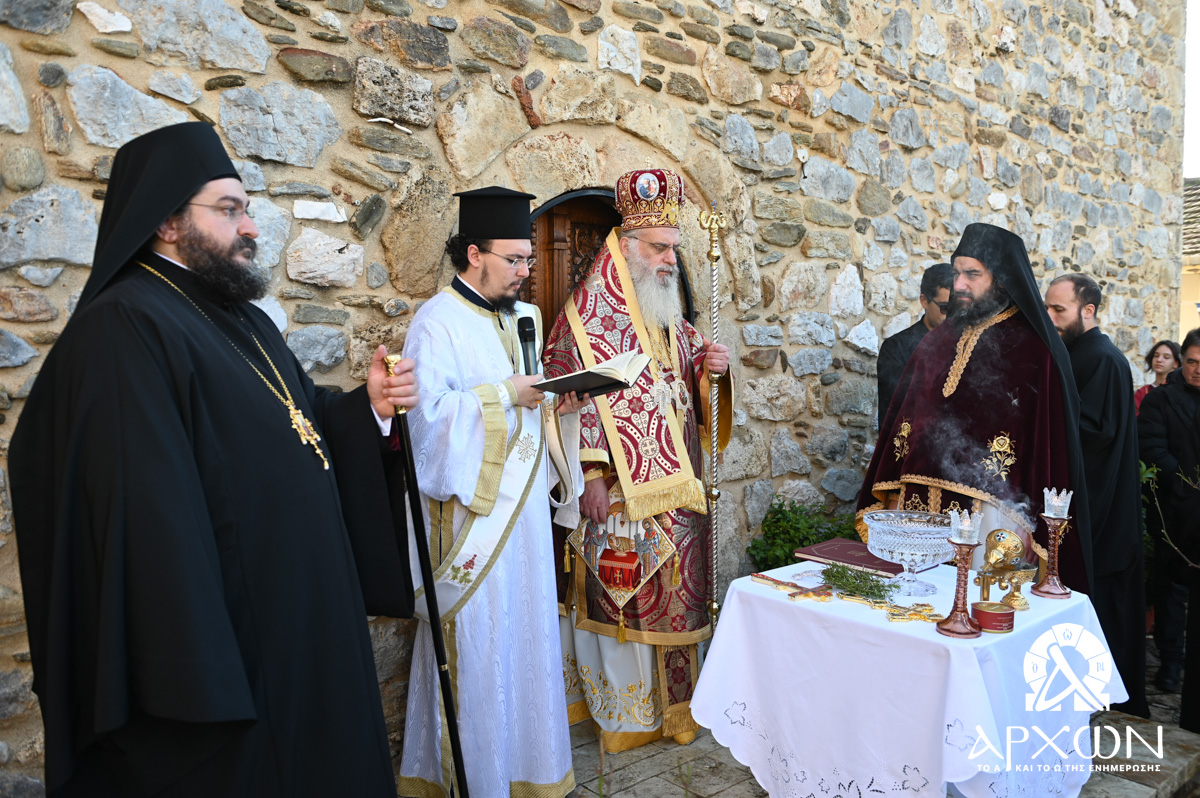Ο Mητροπολίτης Μαντινείας και Κυνουρίας στην ιστορική Ιερά Μονή Καλτεζών