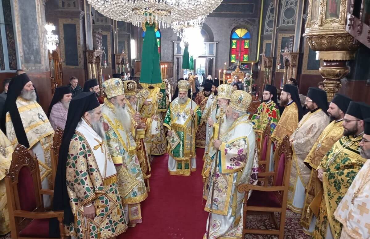 Λαμπρά τα ονομαστήρια του Μητροπολίτη Θεσσαλιώτιδος Τιμοθέου