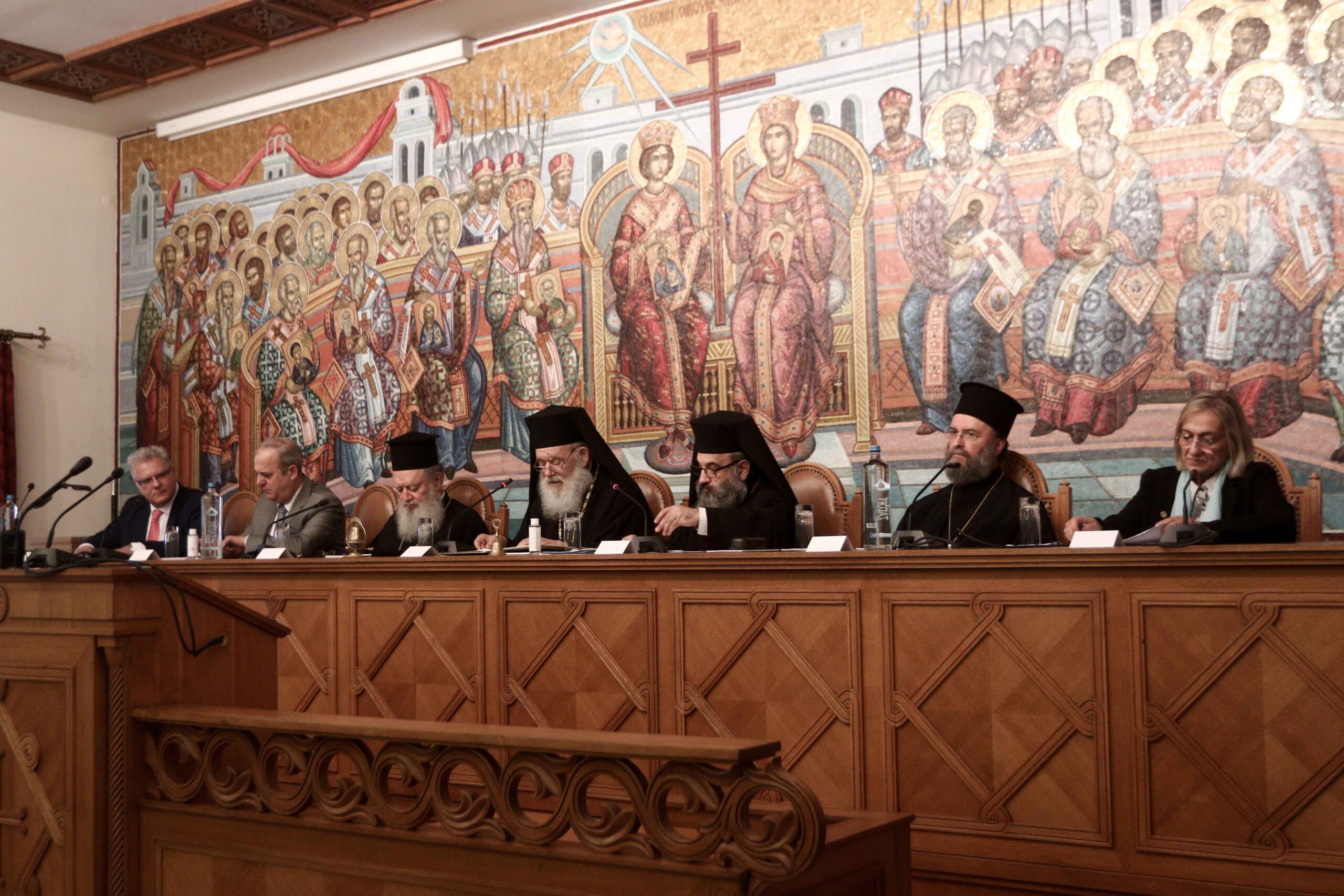 Λαμπρός ο εορτασμός του Προστάτου της Ιεράς Συνόδου Αγίου Φωτίου