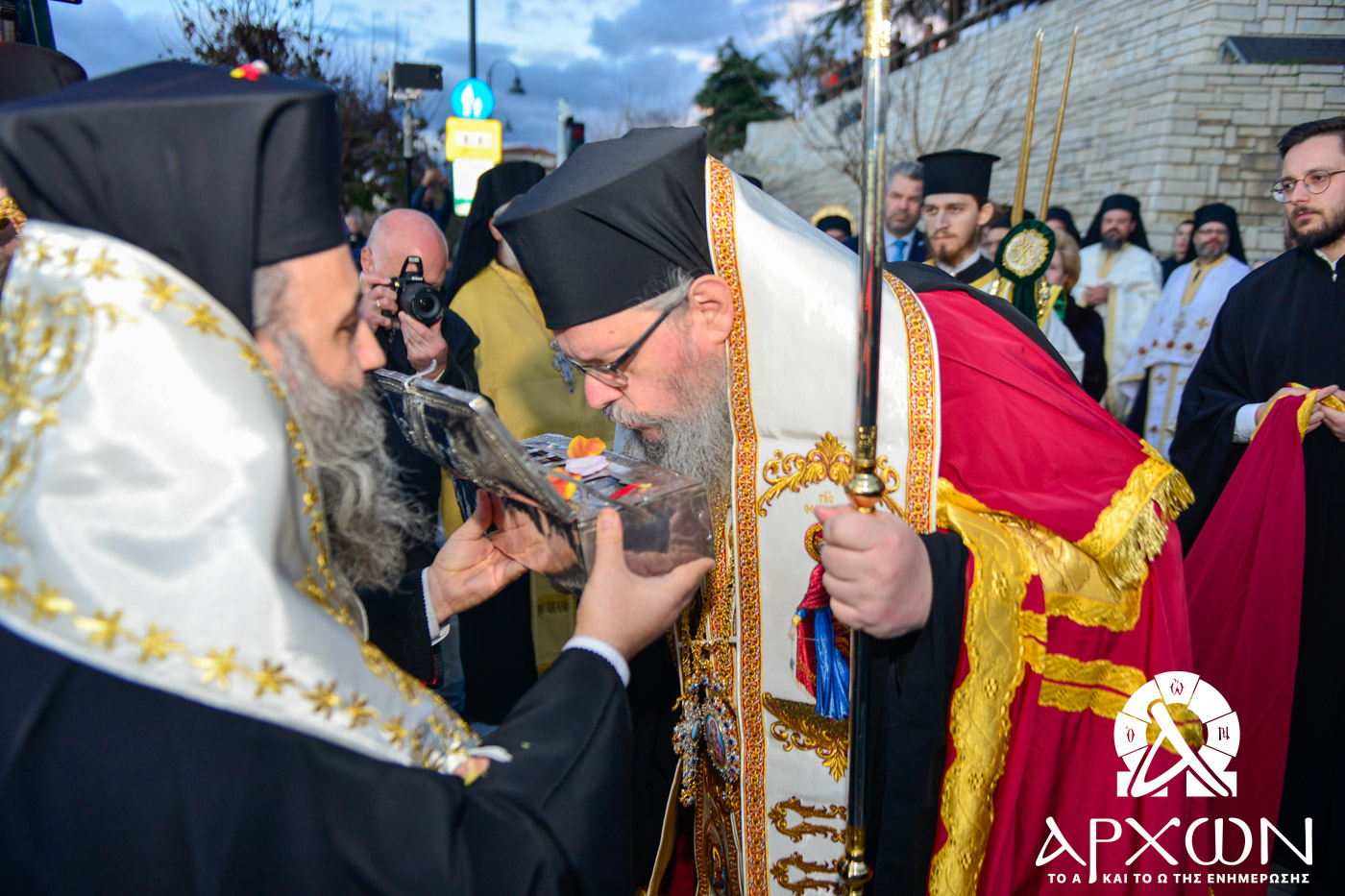 Η Λάρισα υποδέχθηκε την Τιμία Δεξιά Χείρα του Μεγάλου Βασιλείου 