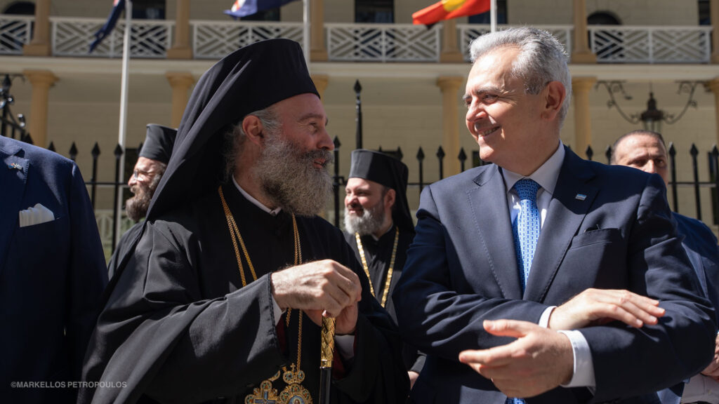 Το Σύδνεϋ «ντύθηκε» στα γαλανόλευκα για την Επέτειο της Ελληνικής Επαναστάσεως του 1821 (ΦΩΤΟ)