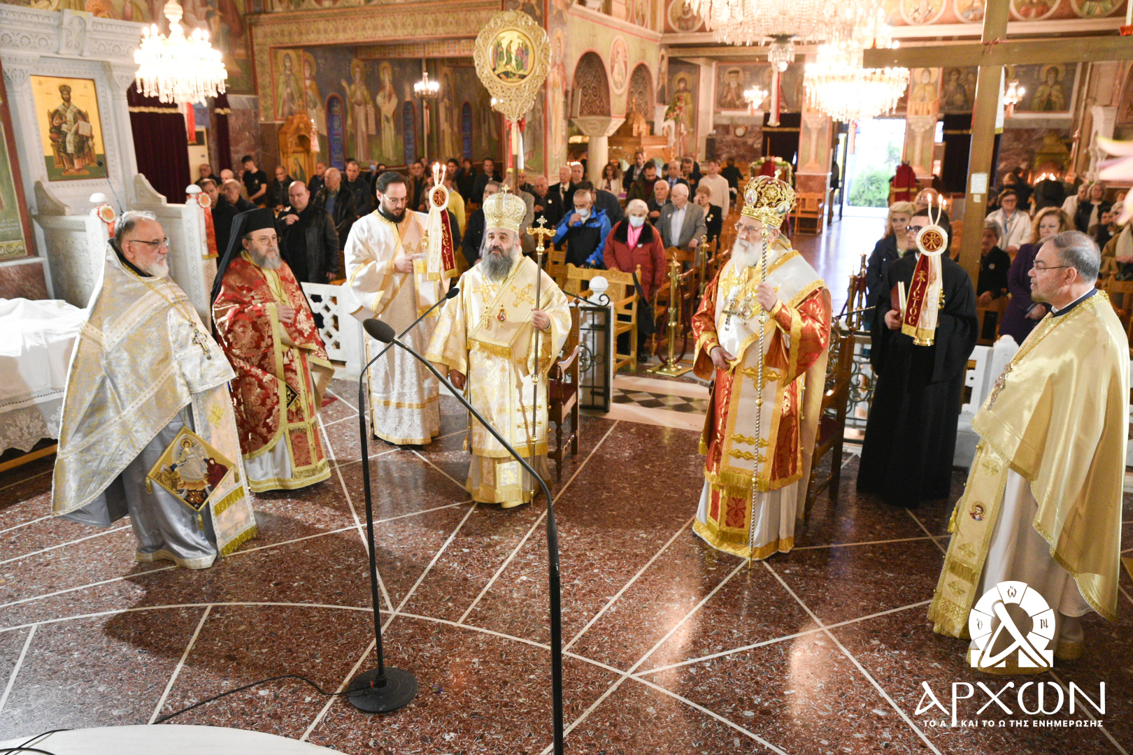Αρχιερατικό Συλλείτουργο στον Ι.Ν. Αγίου Γεωργίου Κυνοσάργους