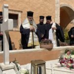 Τρισάγιο από τον Μητροπολίτη Κυδωνίας στον προκάτοχό του Δαμασκηνό