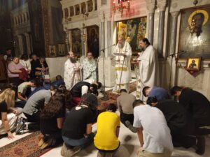 Ο Μητροπολίτης Τρίκκης ευλόγησε τους υποψηφίους των εξετάσεων στην Καλλιθέα