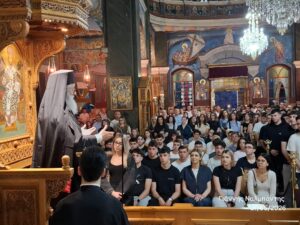 Βραδινή Θεία Λειτουργία για τις πανελλήνιες εξετάσεις στην Αλεξανδρούπολη