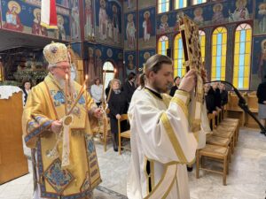 Κυριακή του Παραλύτου στην Ι. Μητρόπολη Λαρίσης