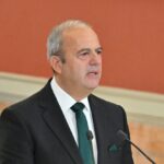 Στον αγαπημένο μου Καθηγητή, Εμμανουήλ Καραγεωργούδη
