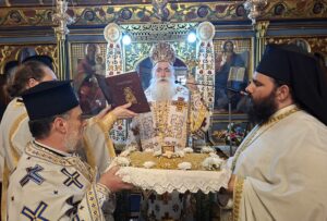 Αρχιερατική Θ. Λειτουργία στην Ι. Μονή Παναγίας Κορυφής Καμαρίου από τον Μητροπολίτη Κορίνθου