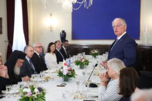 ΠτΔ: “Το Πατριαρχείο Ιεροσολύμων διαδραματίζει σπουδαίο ρόλο στην προαγωγή της ειρηνικής συνύπαρξης στους Αγίους Τόπους”