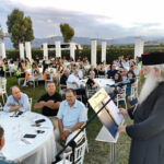 Δείπνο αποφοίτων από τον Μητροπολίτη Αργολίδος 