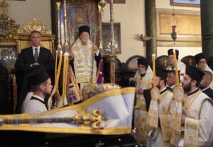 Η Εξόδιος Ακολουθία του αειμνήστου Μητροπολίτου Ικονίου κυρού Θεολήπτου