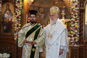 Χειροτονία Διακόνου από τον Μητροπολίτη Ιλίου
