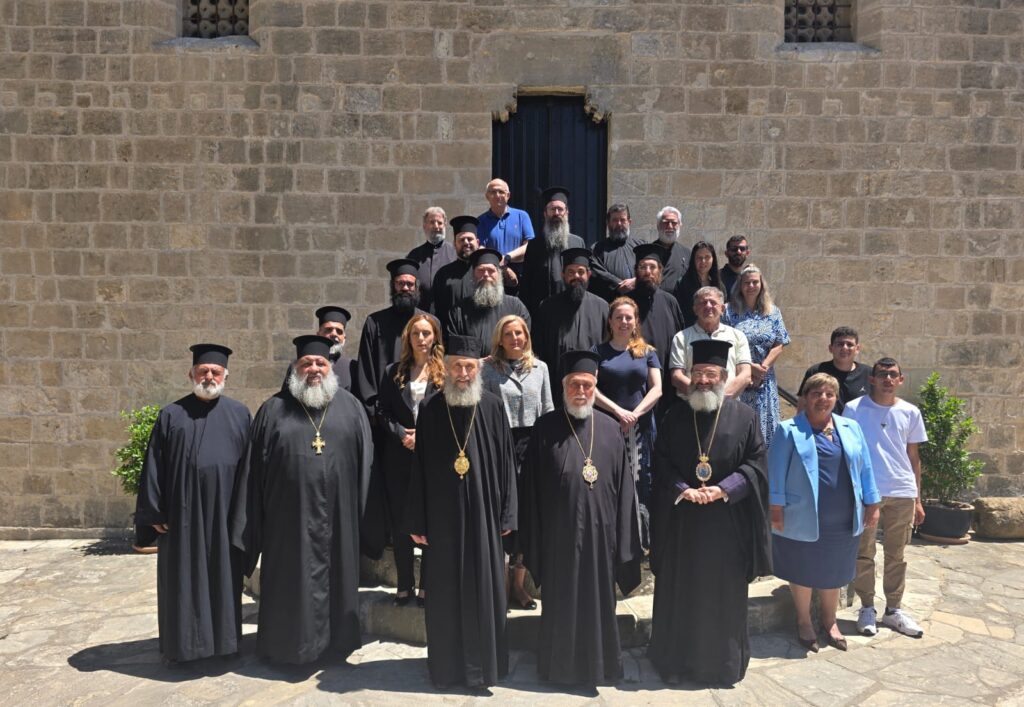 Συνάντηση Εκπροσώπων Εκκλ. Περιφερειών και Μονών στο Γραφείο Προσκυνηματικών Περιηγήσεων της Εκκλησίας Κύπρου