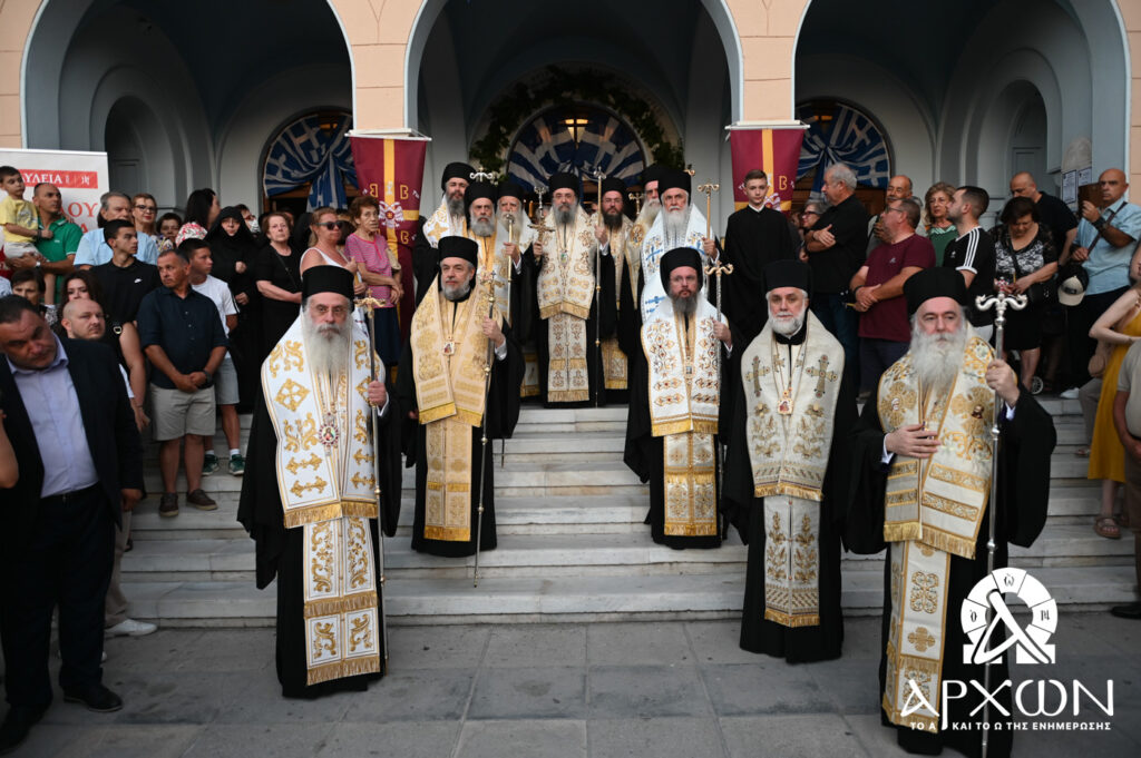 Πολυαρχιερατικός Συνοδικός Εσπερινός για τον Πολιούχο Κορίνθου Απόστολο Παύλο