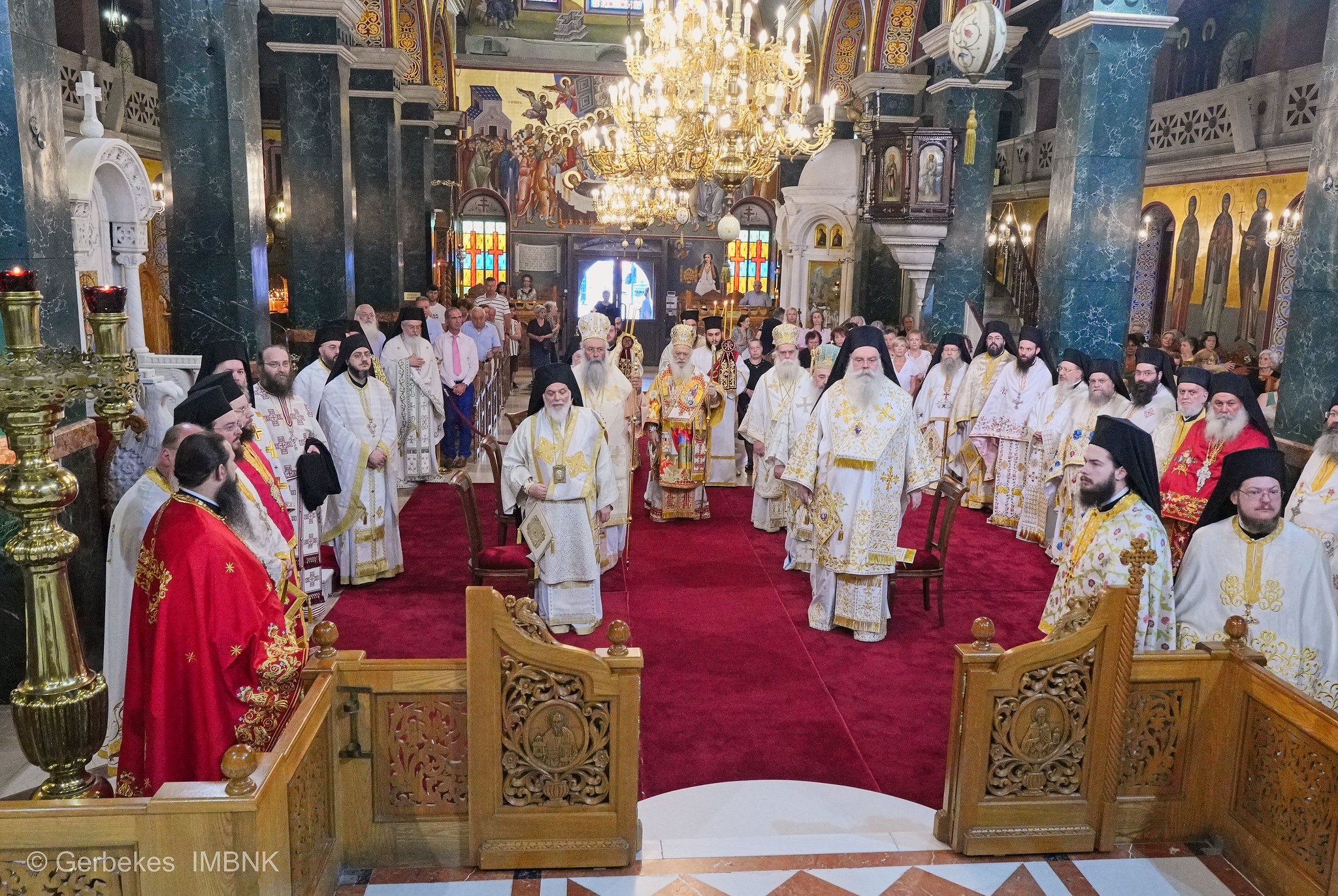 Λαμπρό πολυαρχιερατικό συλλείτουργο για τα ονομαστήρια του Μητροπολίτη Βεροίας