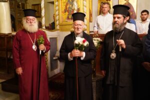 Επίσκεψη Οικ. Πατριάρχη, Πατριάρχη Αλεξανδρείας και Αρχιεπισκόπου Αλβανίας στην Ίμβρο
