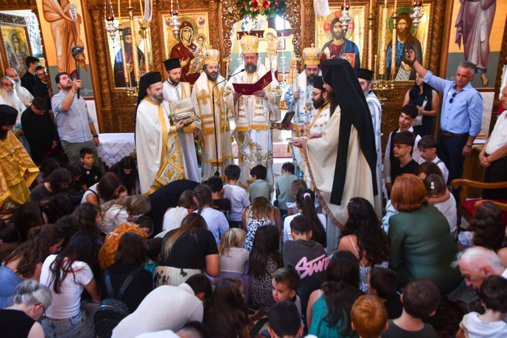 Ἡ Καστοριὰ τίμησε τὸν προστάτη τῶν παιδιῶν της, Ἅγιο Νικάνορα τὸν Θαυματουργό