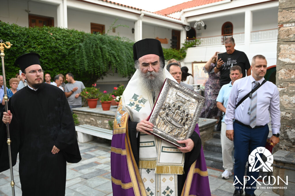Πολυαρχιερατικός Πανηγυρικός Εσπερινός στην Ι. Μονή Παναγίας Μαλεβής