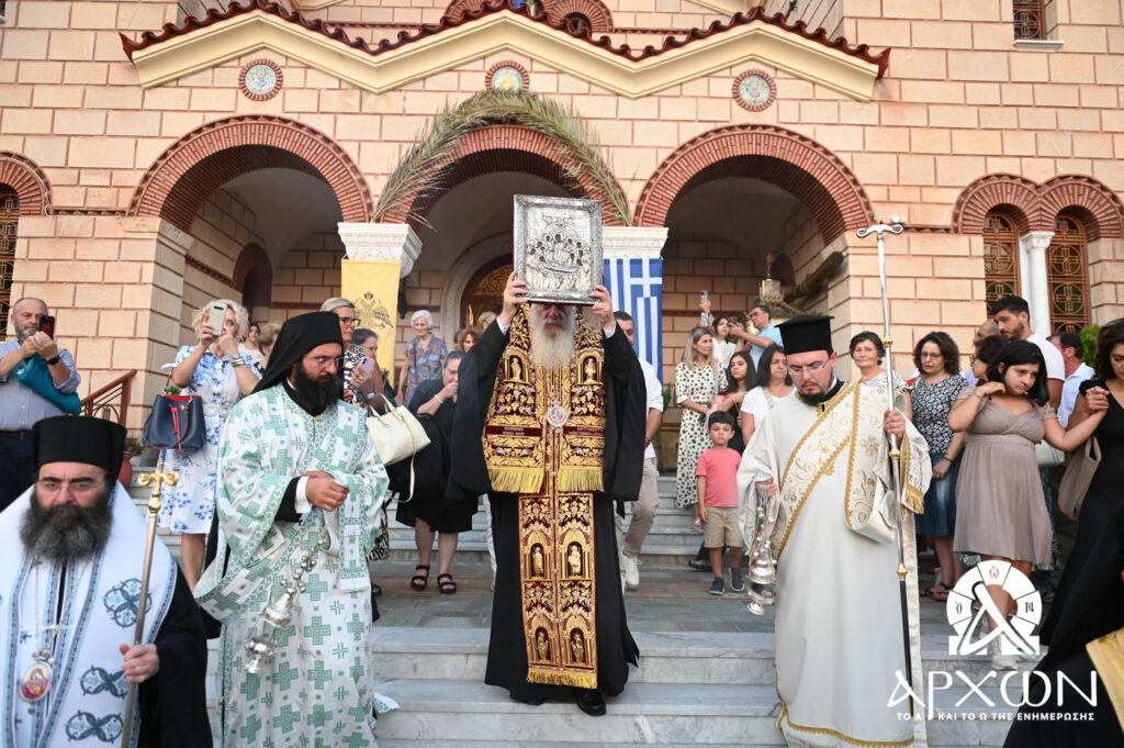 Μεγαλύνομεν την δόξαν σου εν τη Ιερά Μονή της Μαλεβής Θεοτόκε