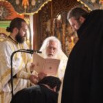 Μοναχική Κουρά από τον Μητροπολίτη Εδέσσης