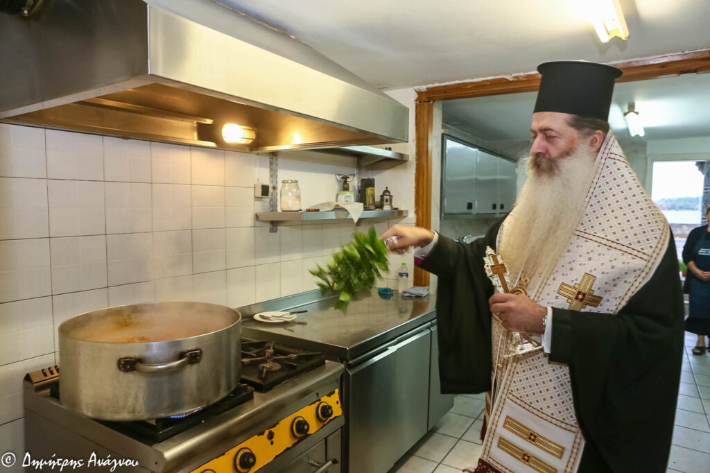 Αγιασμοί στα Κέντρα Αγάπης της Ι. Μ. Φθιώτιδος