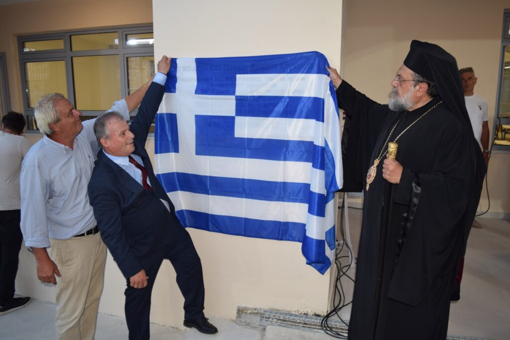 Ο Μεσσηνίας Χρυσόστομος εγκαινίασε το νέο Γυμνάσιο – Λύκειο Κορώνης