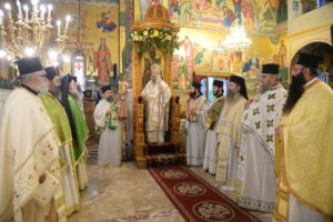 Πατρῶν Χρυσόστομος: «Νά στηρίξωμε τήν Οἰκογένεια…»