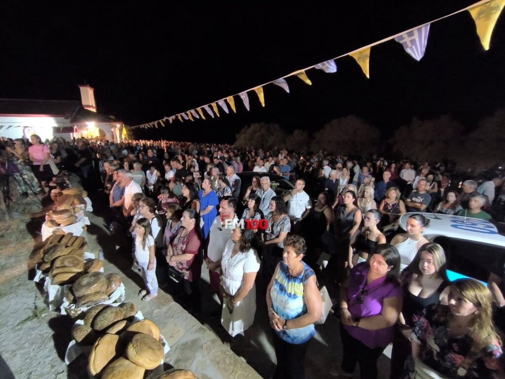Λαοθάλασσα πιστών στη Λήμνο για τον Πολιούχο της
