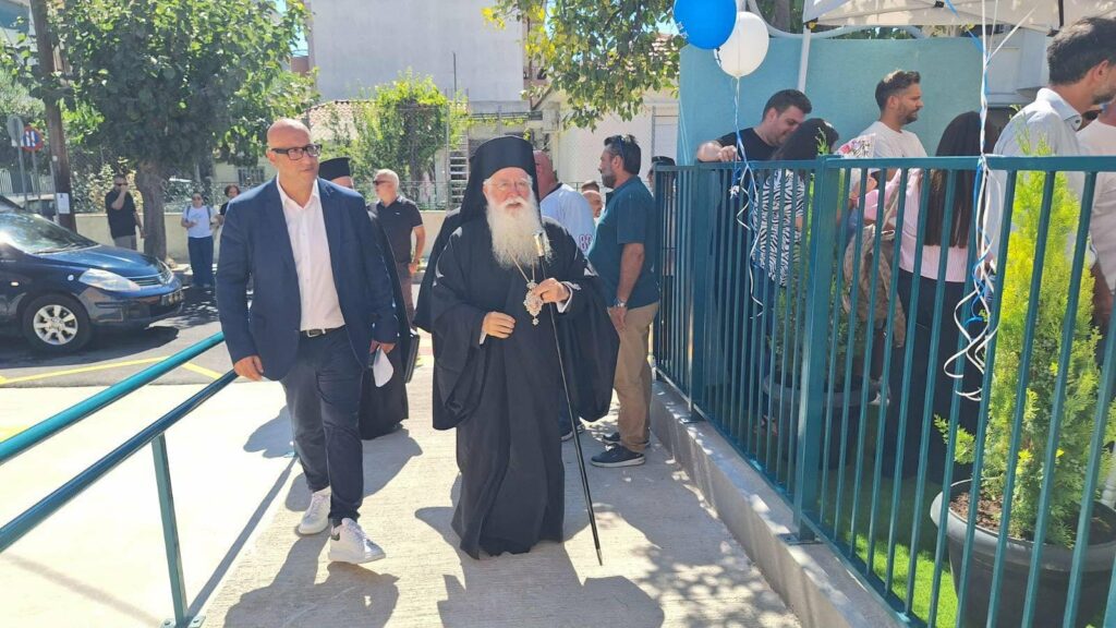 Ο Δημητριάδος Ιγνάτιος στον Αγιασμό των νέων 14ου και 15ου Νηπιαγωγείων Νέας Ιωνίας