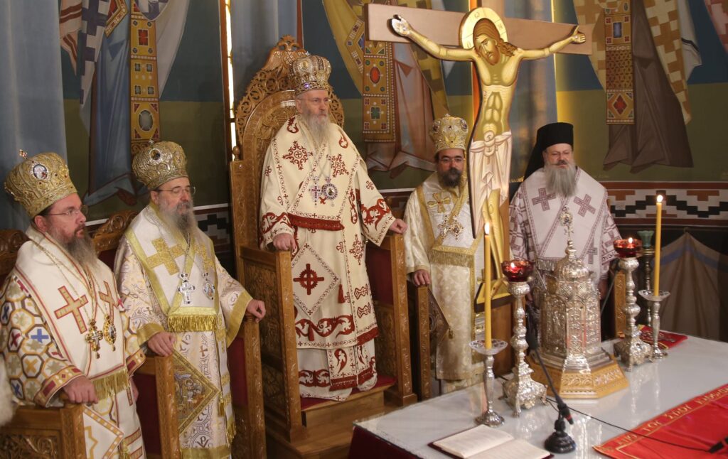 Τα ονομαστήρια του Μητροπολίτη Ναυπάκτου Ιεροθέου