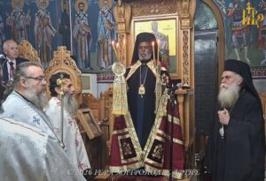 Δισαρχιερατικός Εσπερινός για την Παναγία Εσφαγμένη στην Άρτα